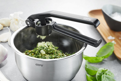 89524 Пресс для чеснока 15см, Gefu, серия "PRESSO"